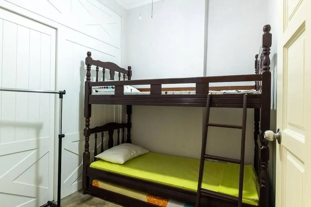 New Granny Cozy House Georgetown 2-6Pax Villa Holiday home George Town